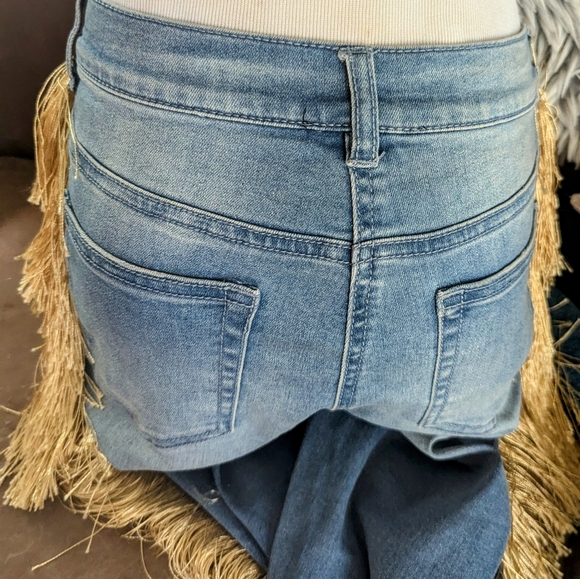 COWGIRL JEANS WITH TAN FRINGES IN A SIZE 6 - Picture 4 of 9